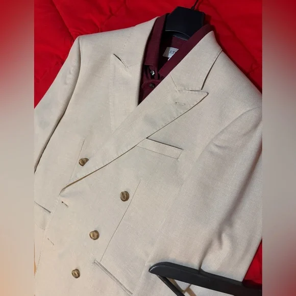 Men's Cream Double-Breasted Suit
